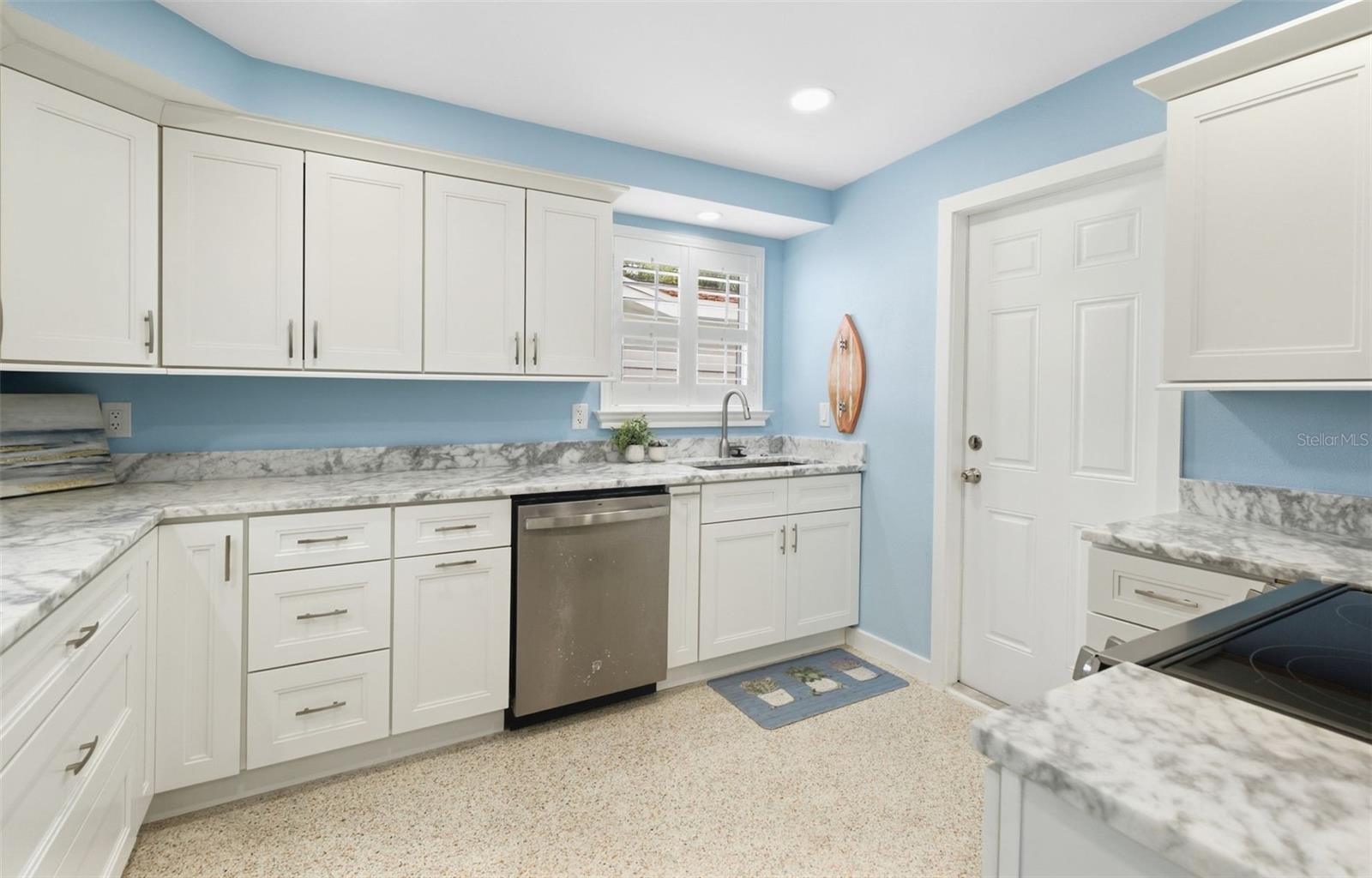 1206 BAY SHORE BLVD — photo 21