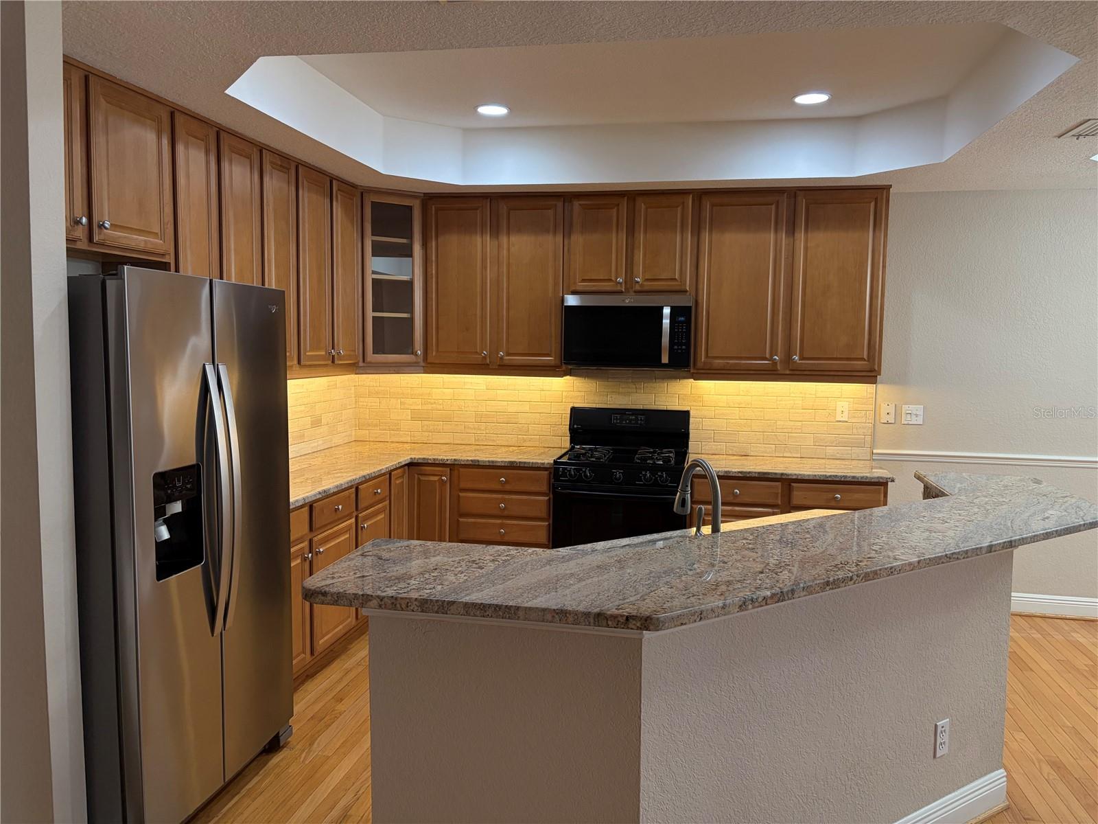 2855 BAYSHORE TRAILS DR — photo 2