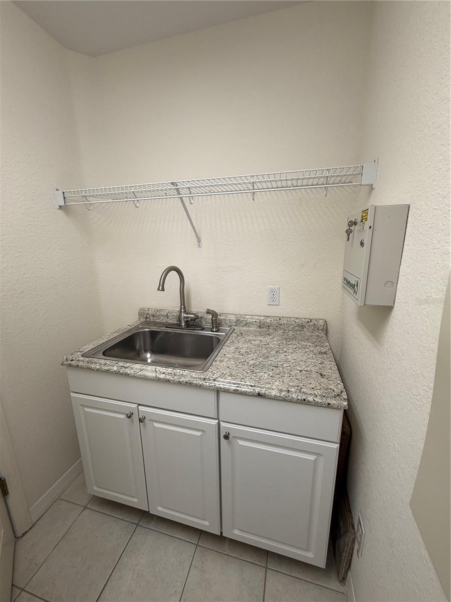 2855 BAYSHORE TRAILS DR — photo 17