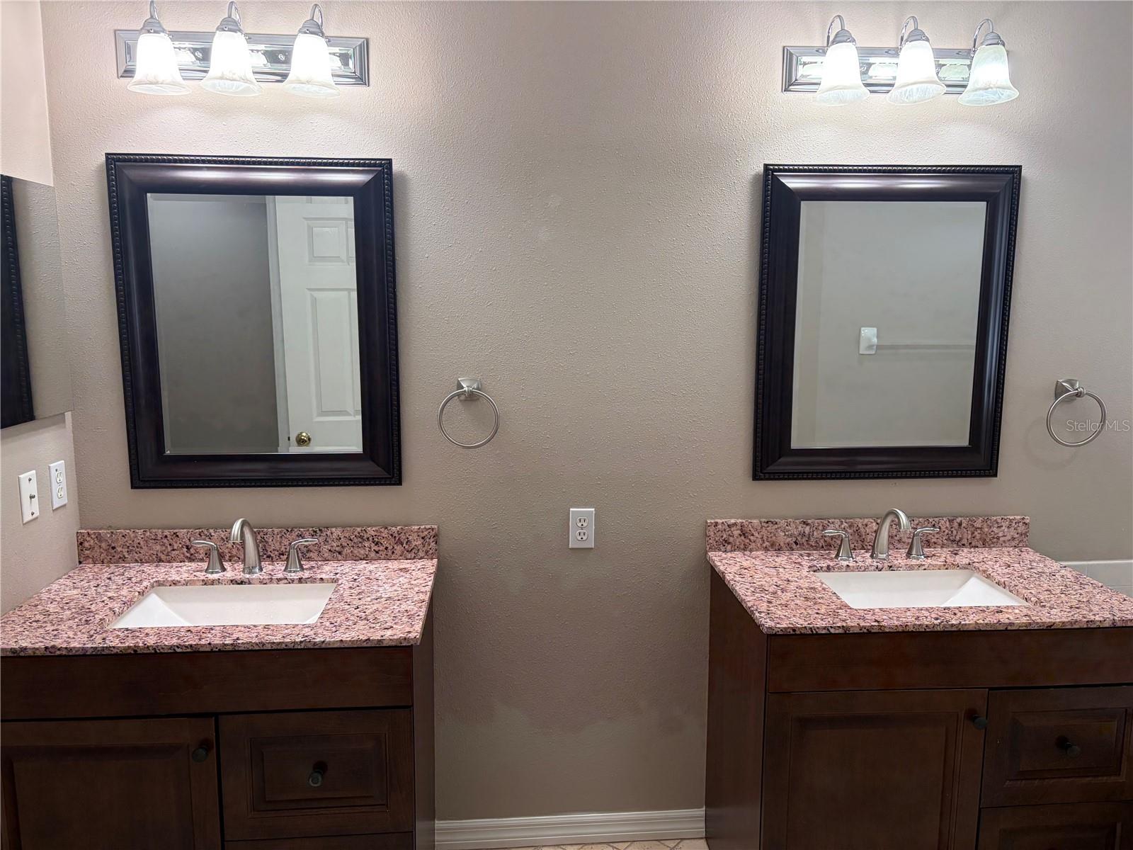 2855 BAYSHORE TRAILS DR — photo 10