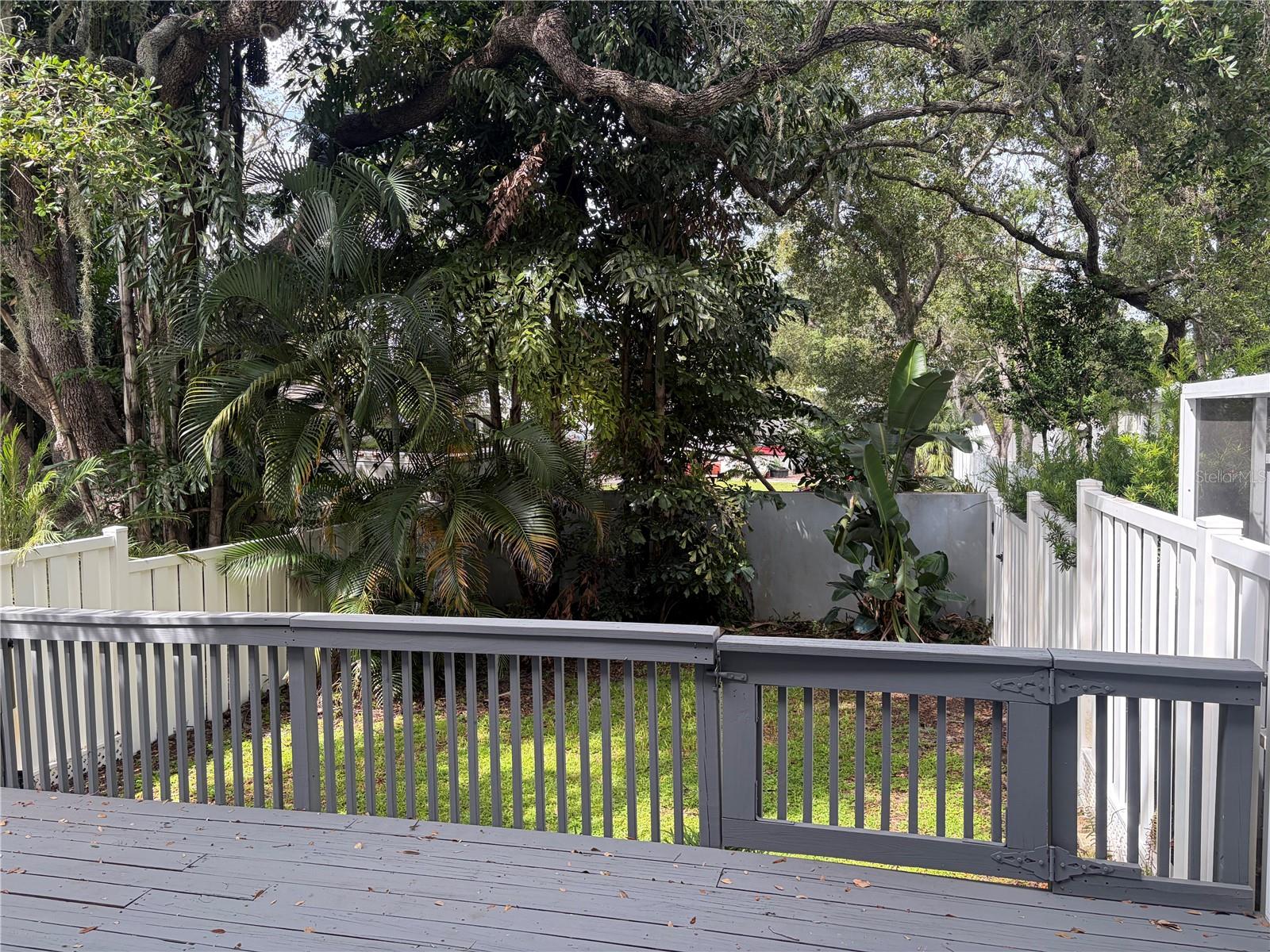 2855 BAYSHORE TRAILS DR — photo 7