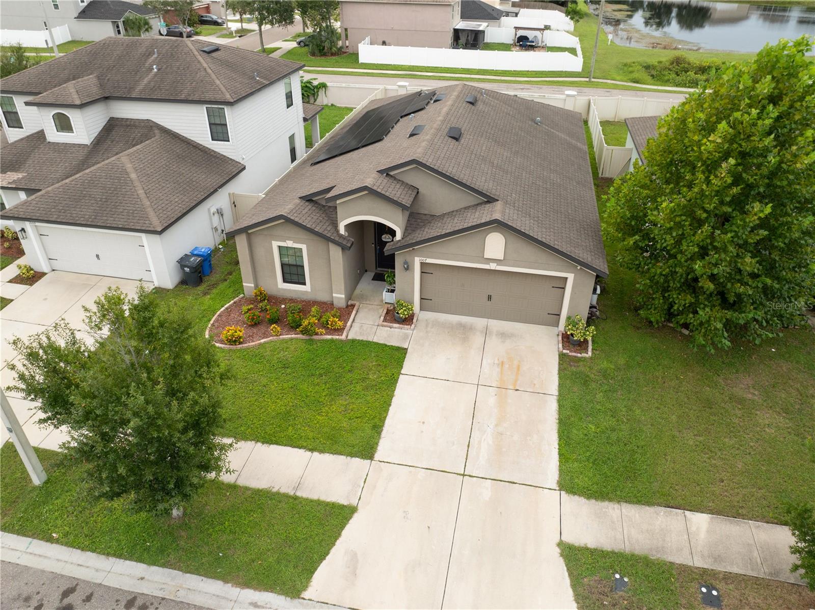 1007 CULBREATH GREEN CT — photo 3
