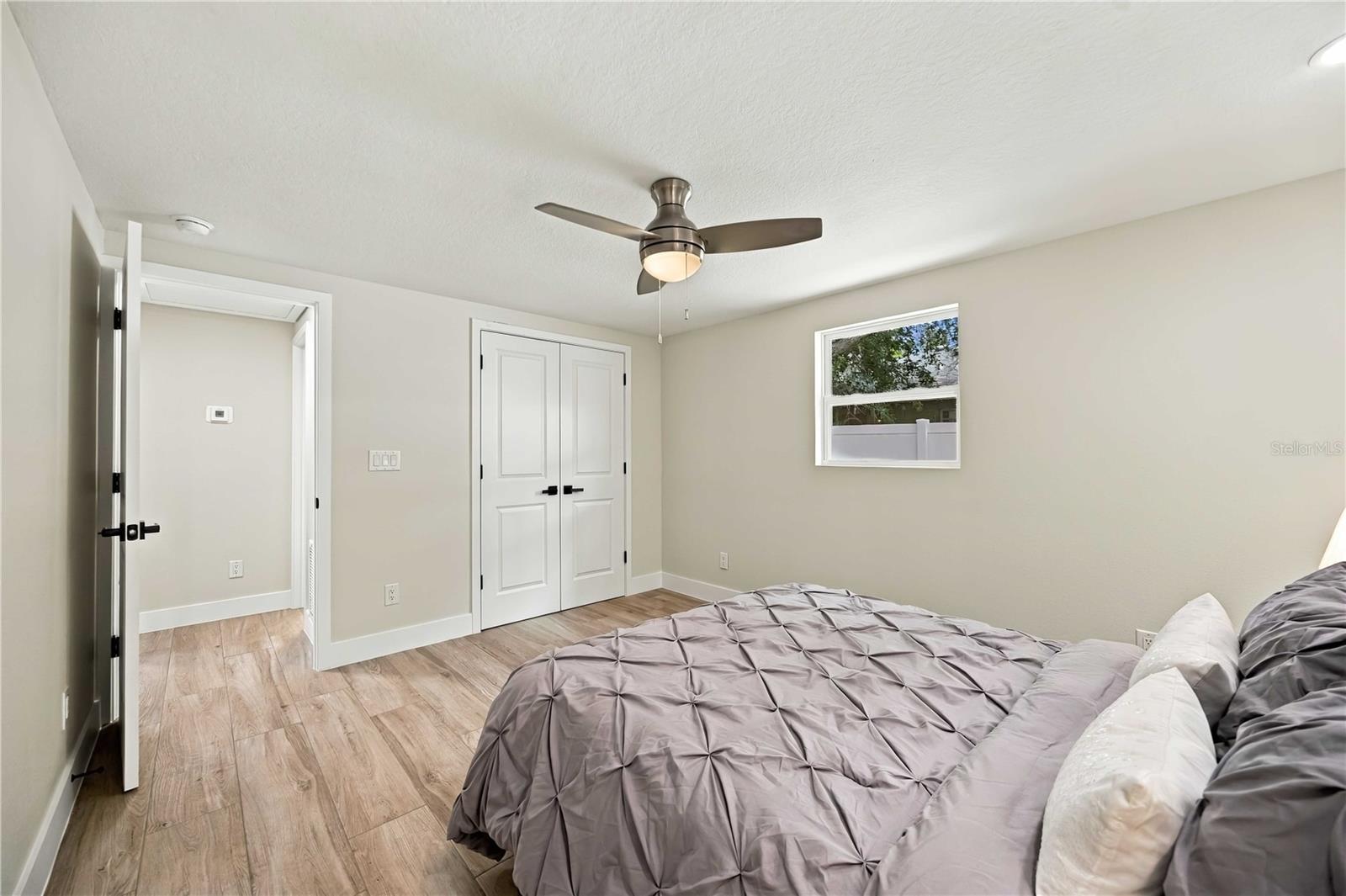 1802 ROBINHOOD ST — photo 14