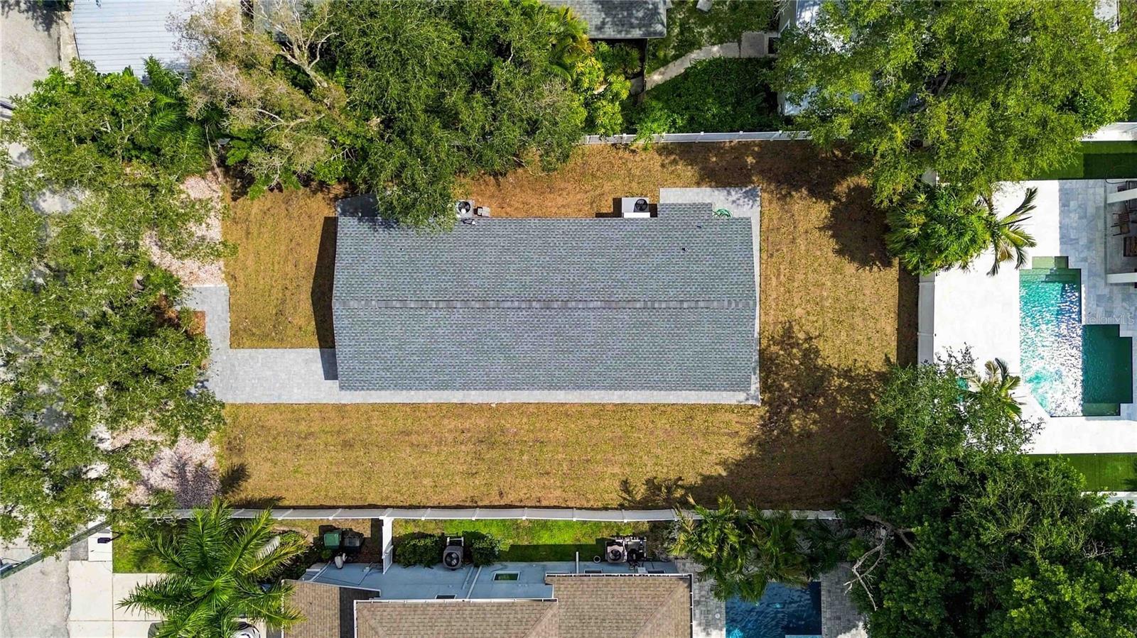 1802 ROBINHOOD ST — photo 35