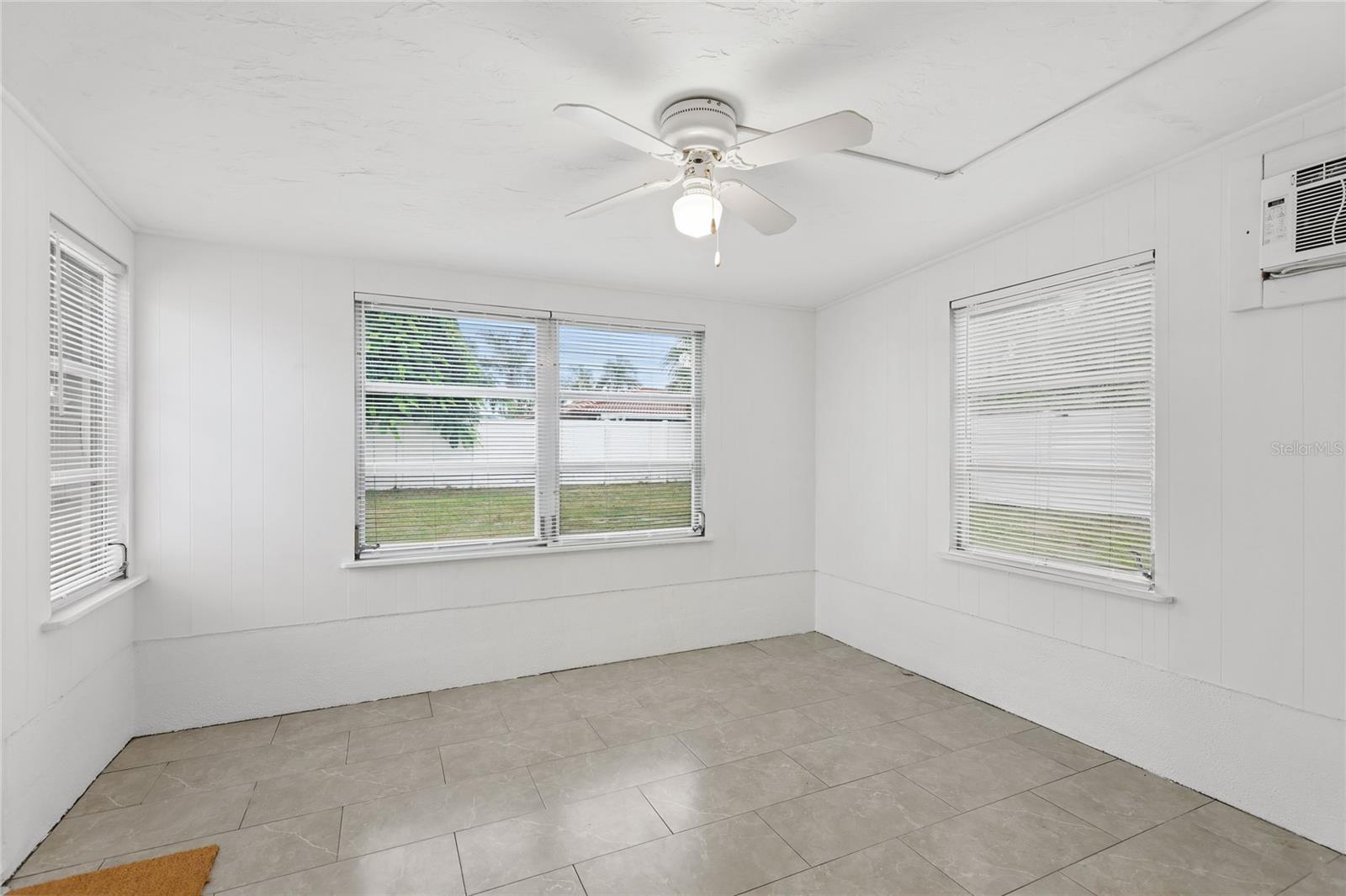 3215 FLORIDA BLVD — photo 19