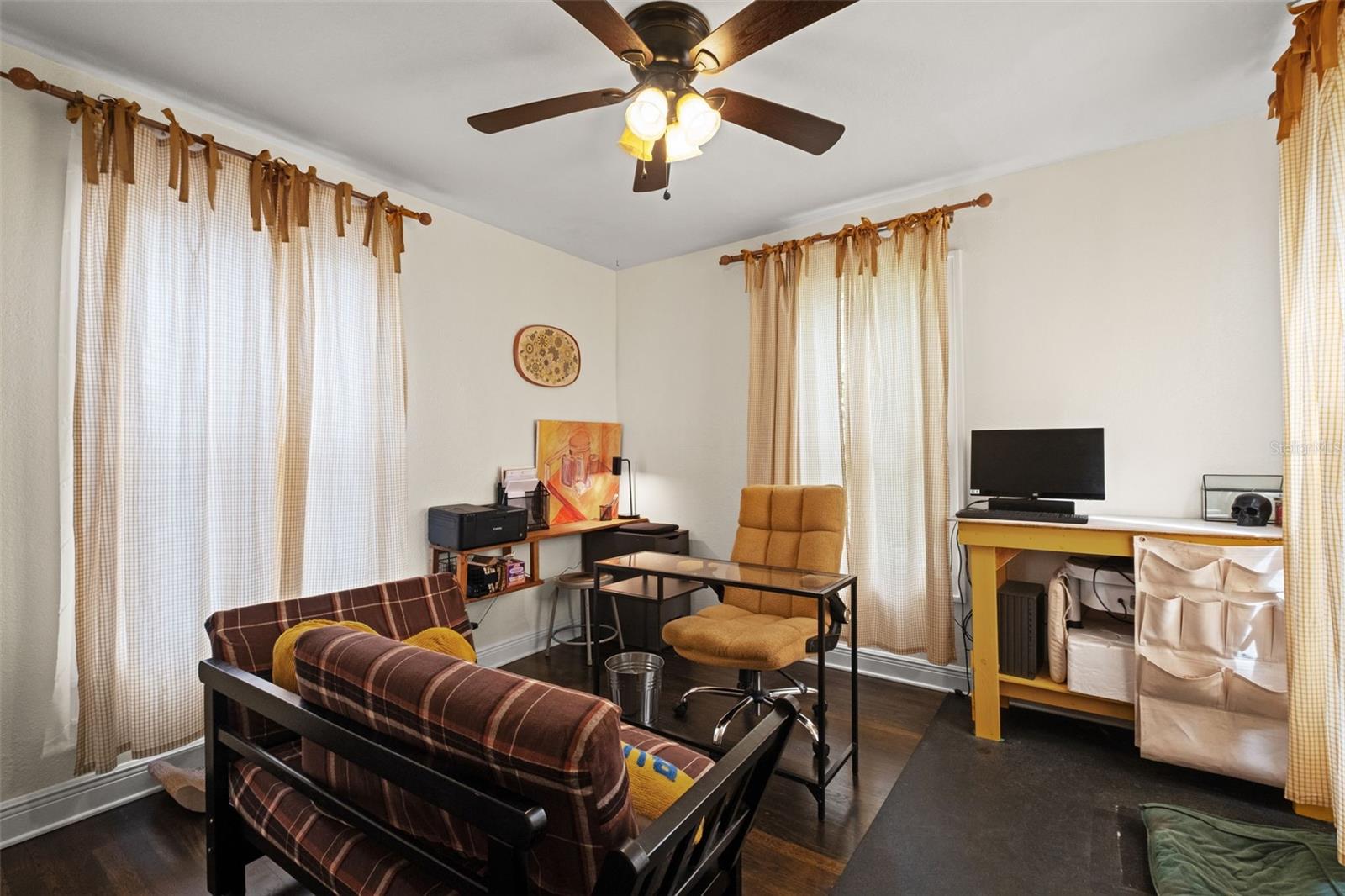 803 E HOLLYWOOD ST — photo 21
