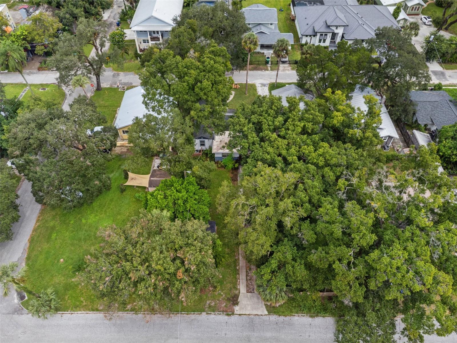 803 E HOLLYWOOD ST — photo 47