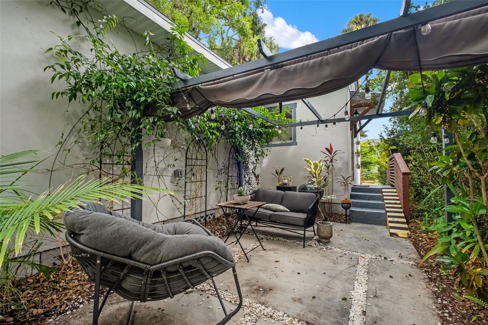 803 E HOLLYWOOD ST — photo 32