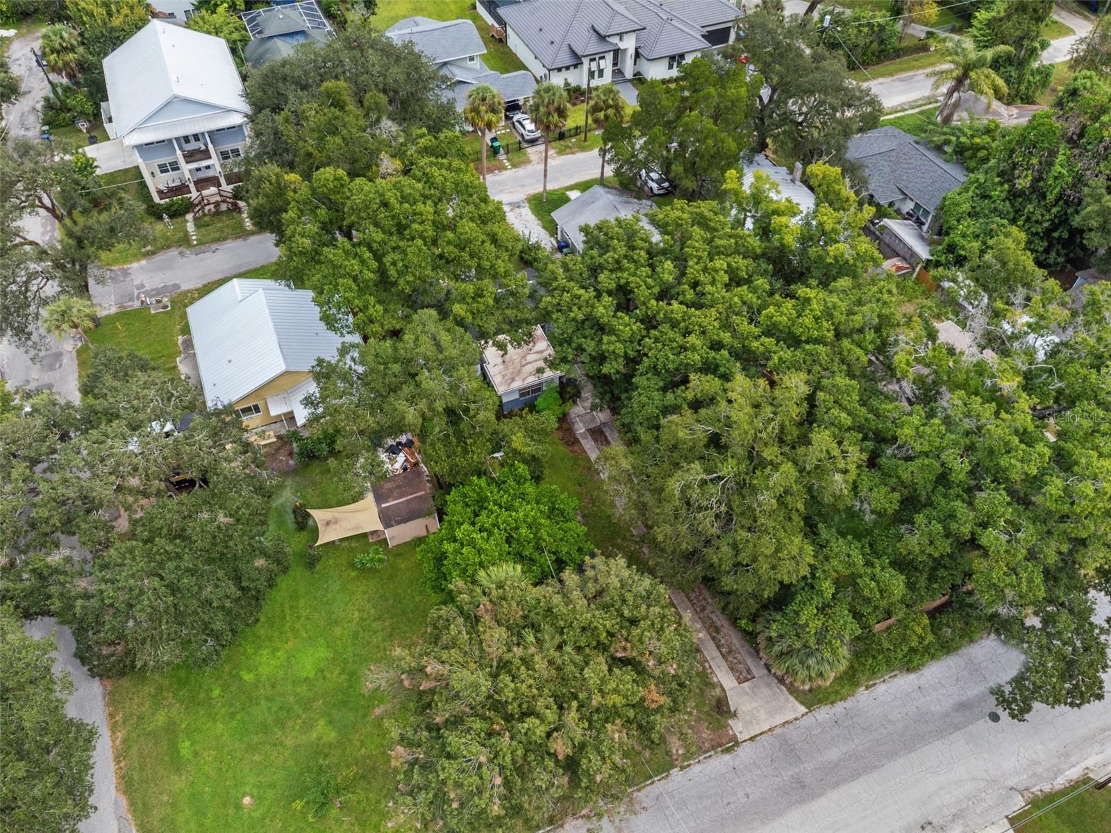803 E HOLLYWOOD ST — photo 45