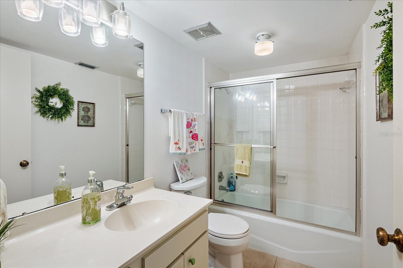 211 PINENEEDLE DR ##211 — photo 15
