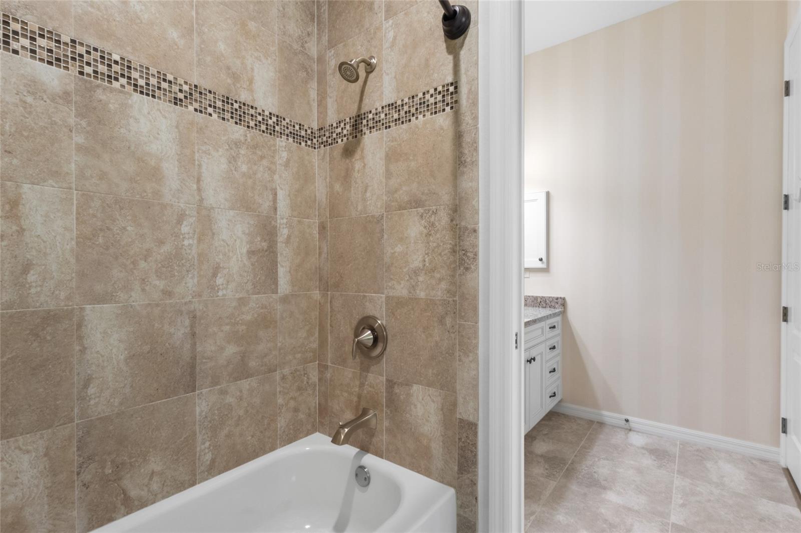 11109 STAVELEY CT — photo 33