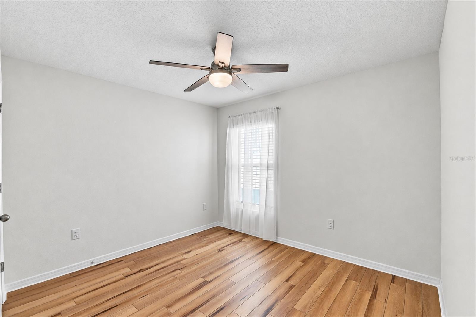 1011 TIDAL ROCK AVE — photo 15