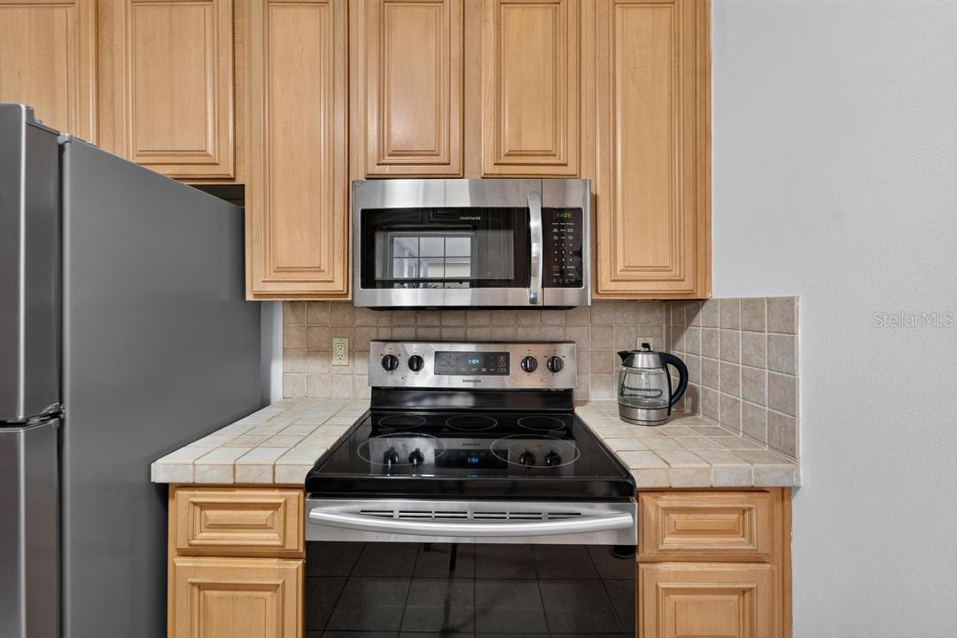 820 BLACKBERRY LANE — photo 17