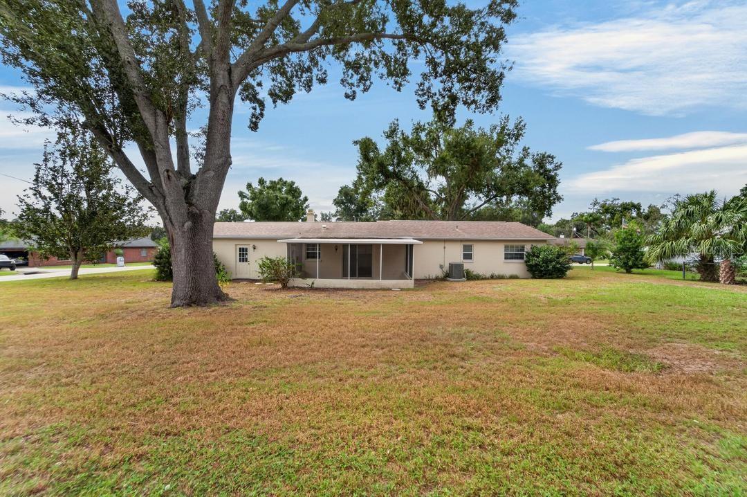 820 BLACKBERRY LANE — photo 35
