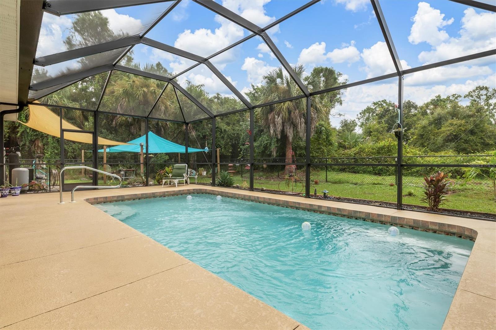 2434 BISMARCK RD — photo 14
