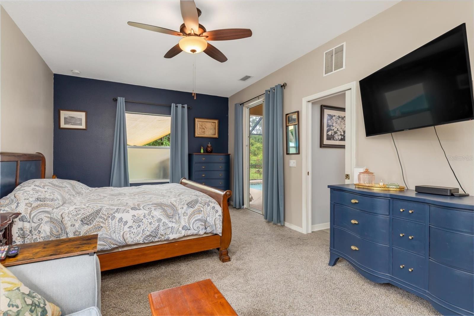 2434 BISMARCK RD — photo 8