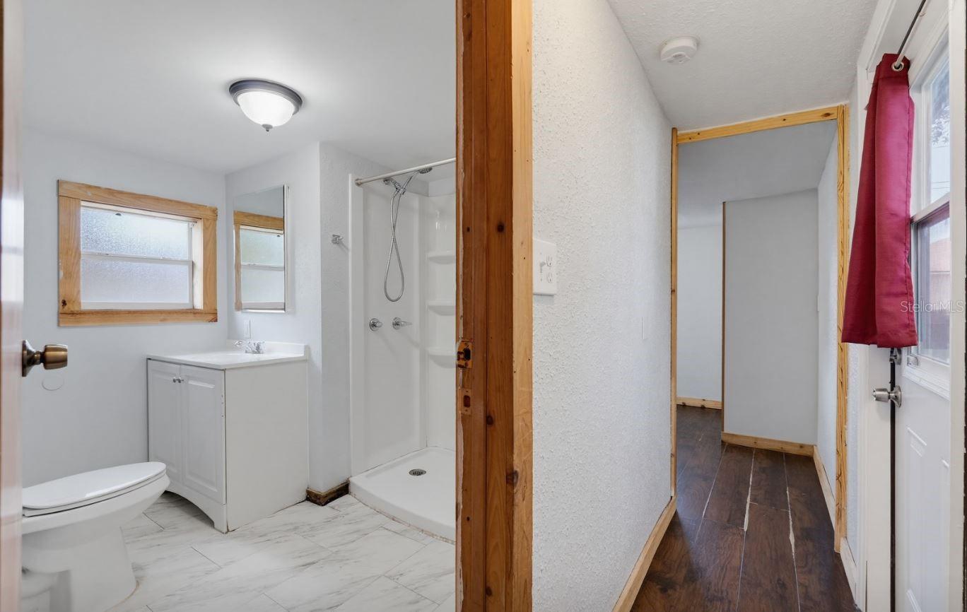 4106 WEDGEMERE DR — photo 26