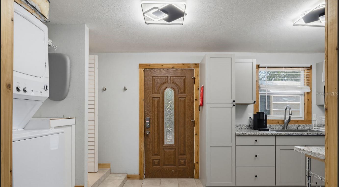 4106 WEDGEMERE DR — photo 37