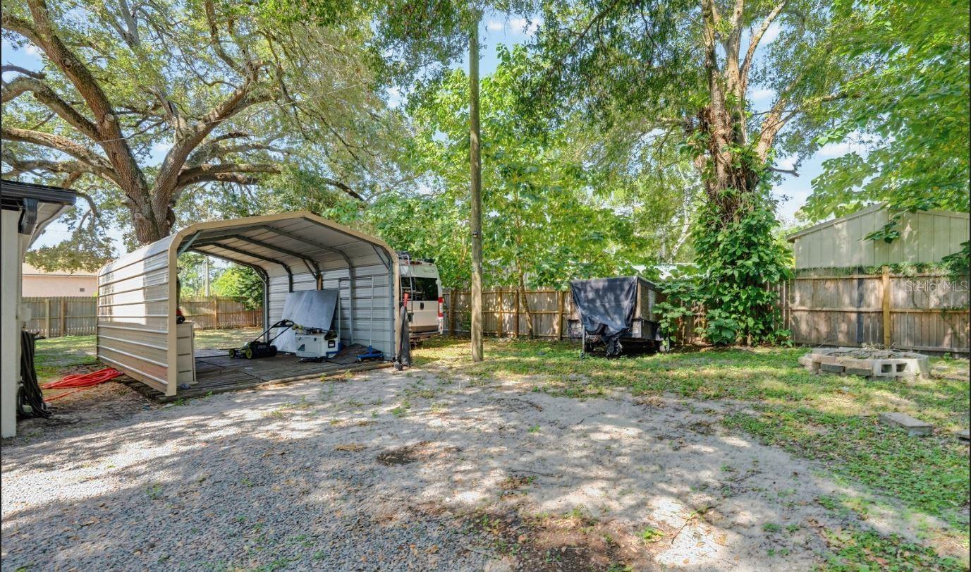 4106 WEDGEMERE DR — photo 32