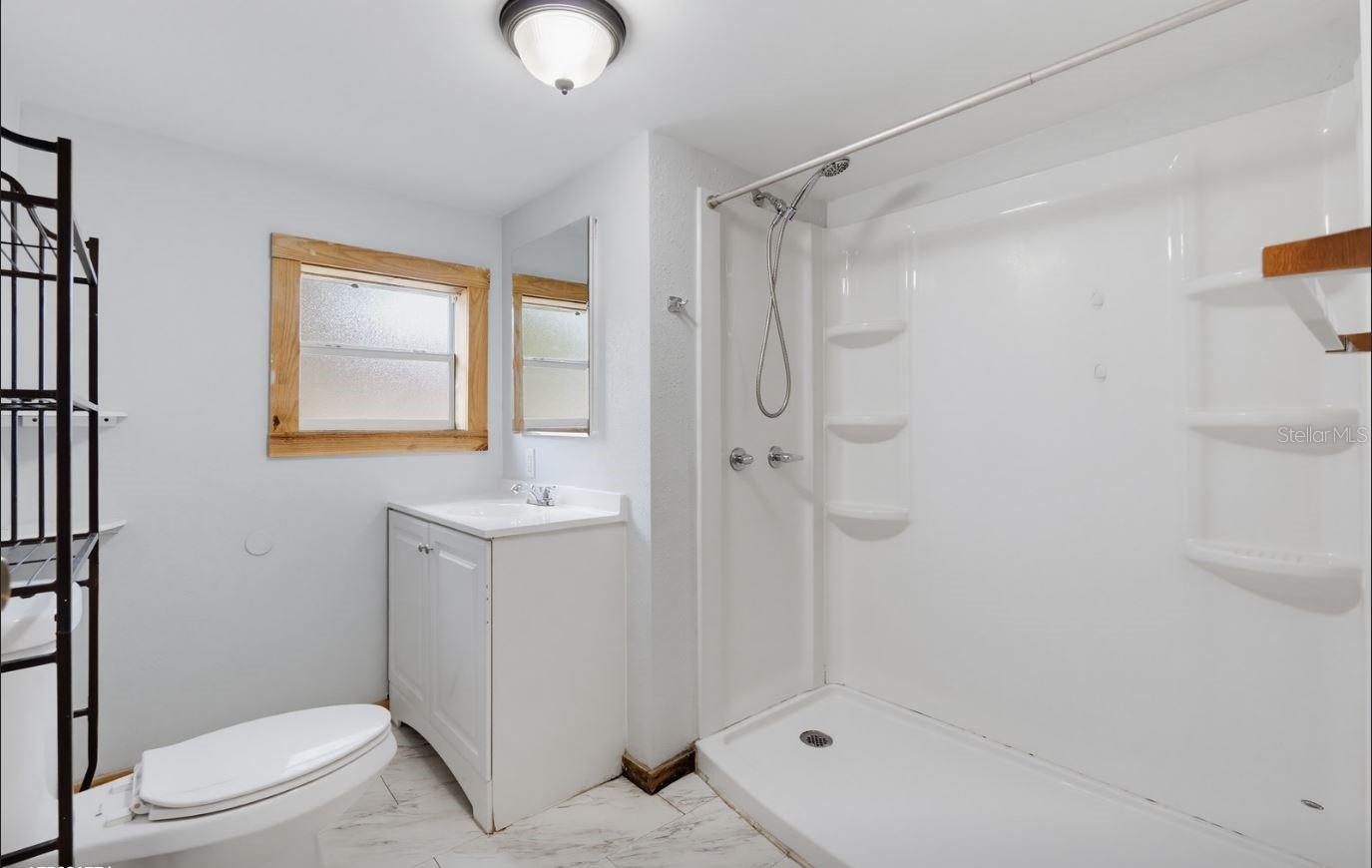 4106 WEDGEMERE DR — photo 24