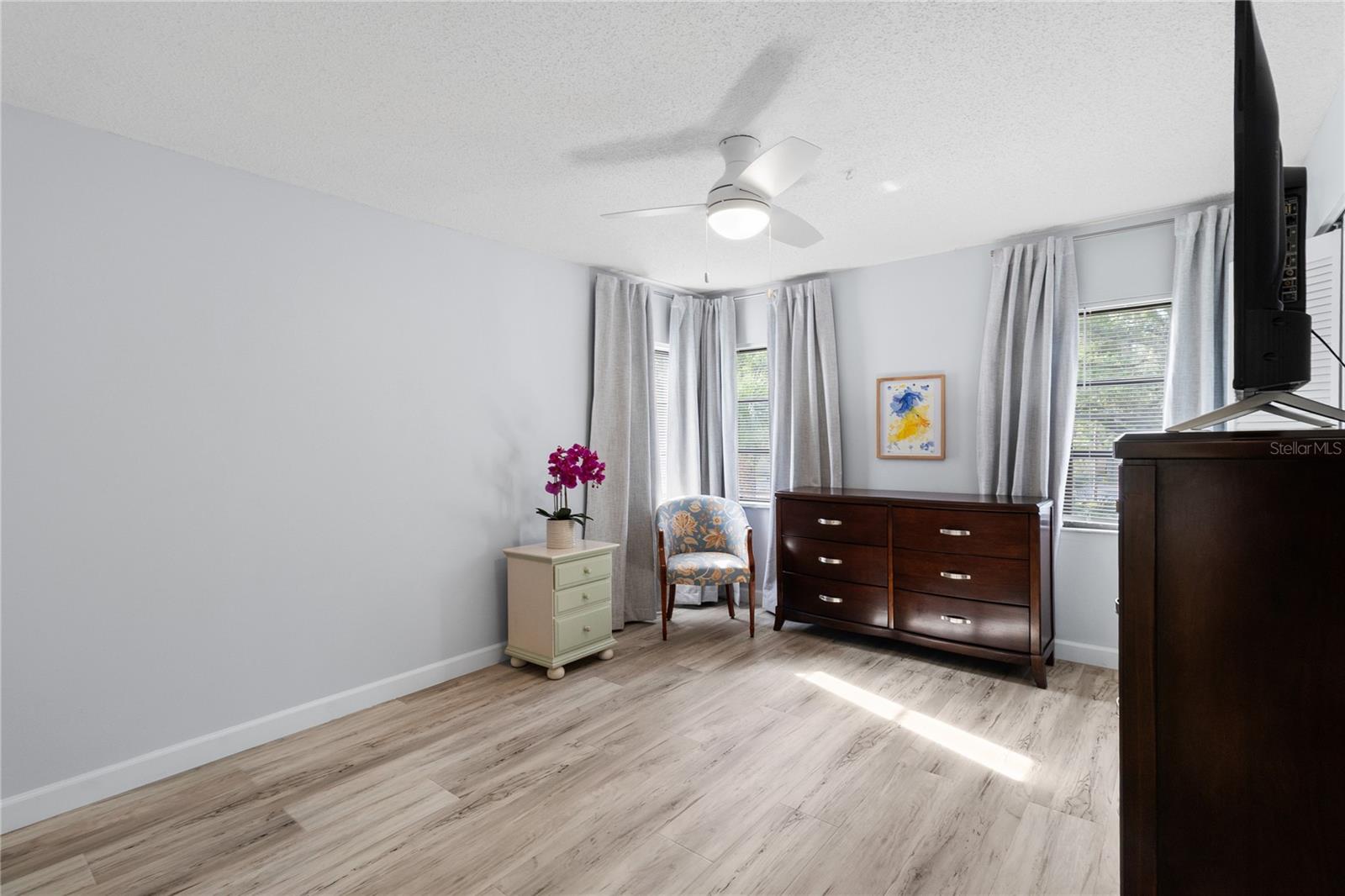 2650 COUNTRYSIDE BLVD #F202 — photo 16