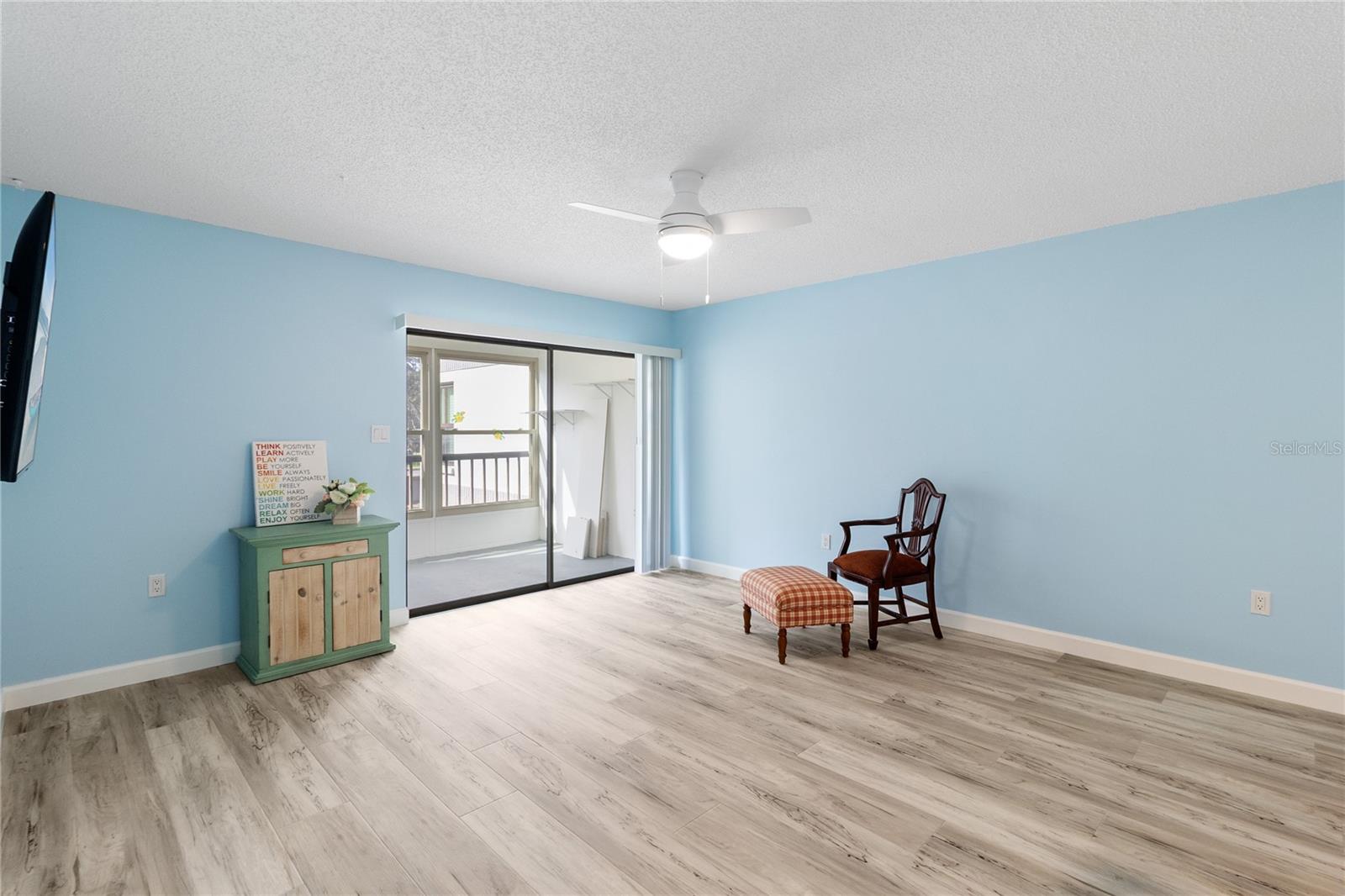 2650 COUNTRYSIDE BLVD #F202 — photo 5