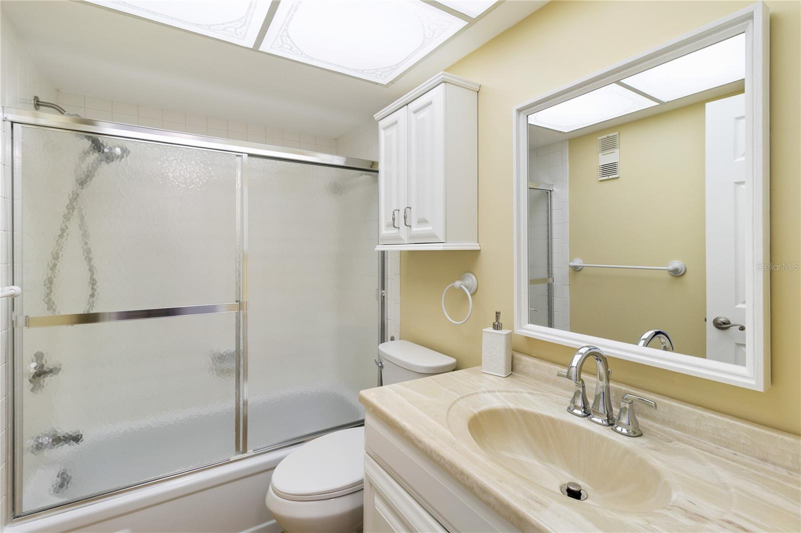 2650 COUNTRYSIDE BLVD #F202 — photo 11