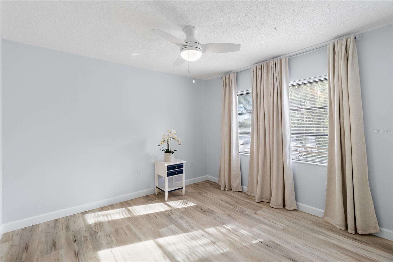 2650 COUNTRYSIDE BLVD #F202 — photo 13