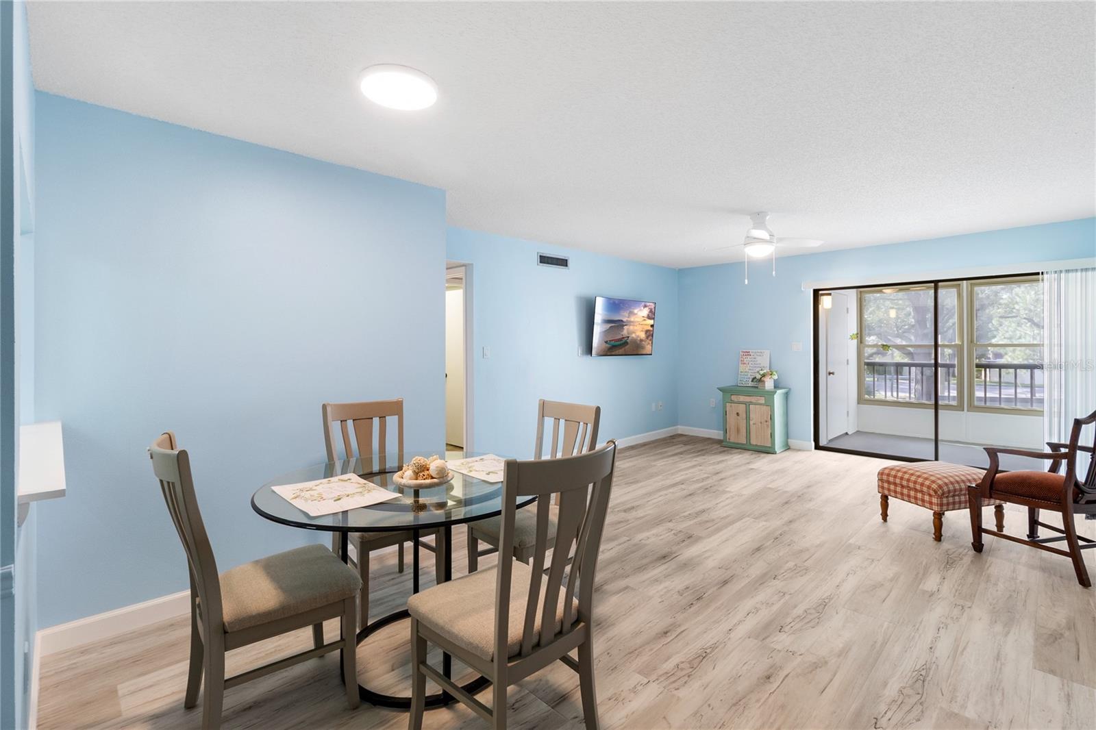 2650 COUNTRYSIDE BLVD #F202 — photo 4