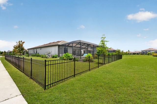 15104 OXFORD GREY DR — photo 2
