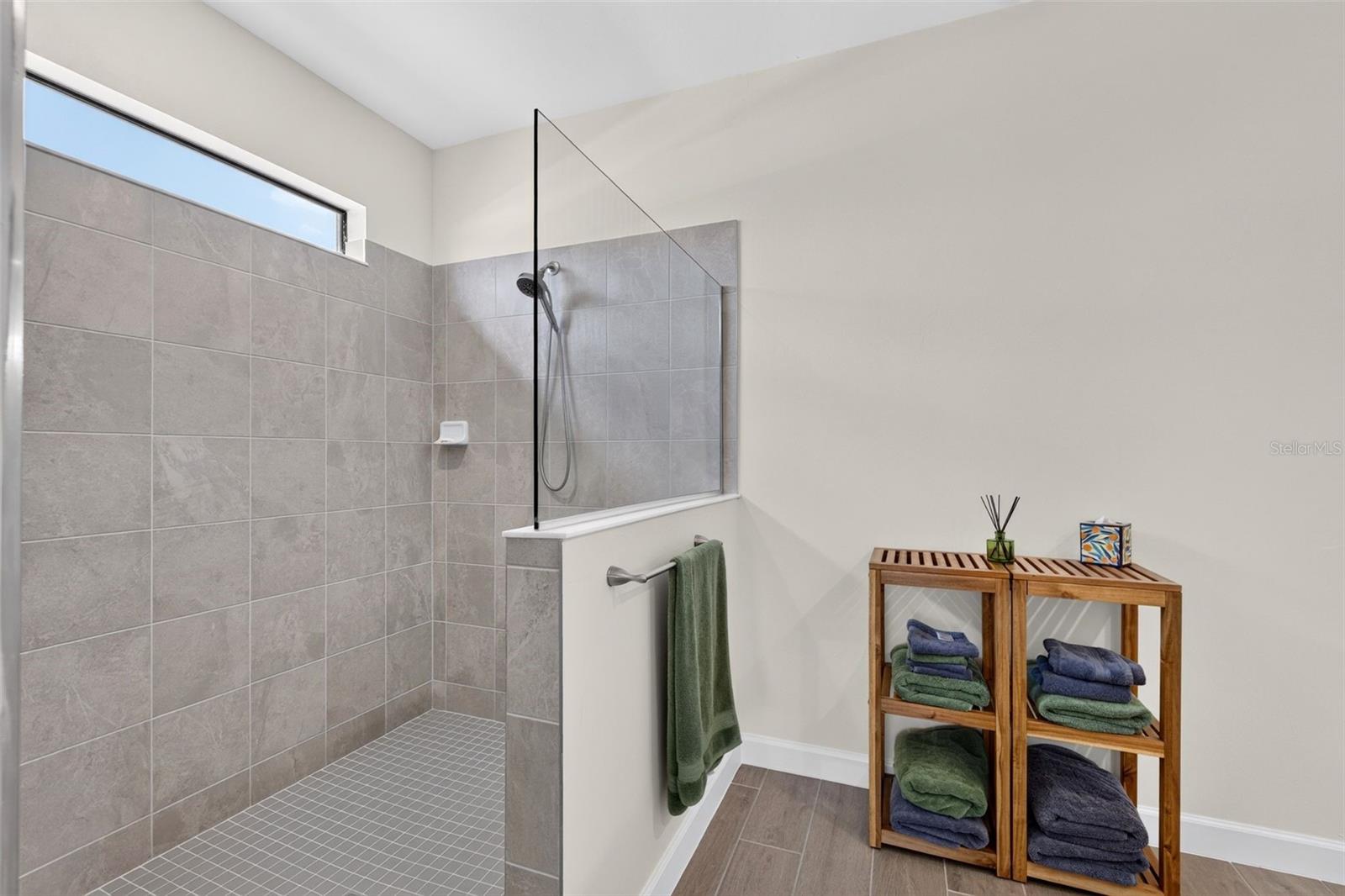 15104 OXFORD GREY DR — photo 29