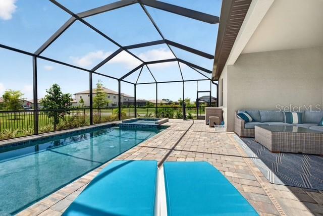 15104 OXFORD GREY DR — photo 16