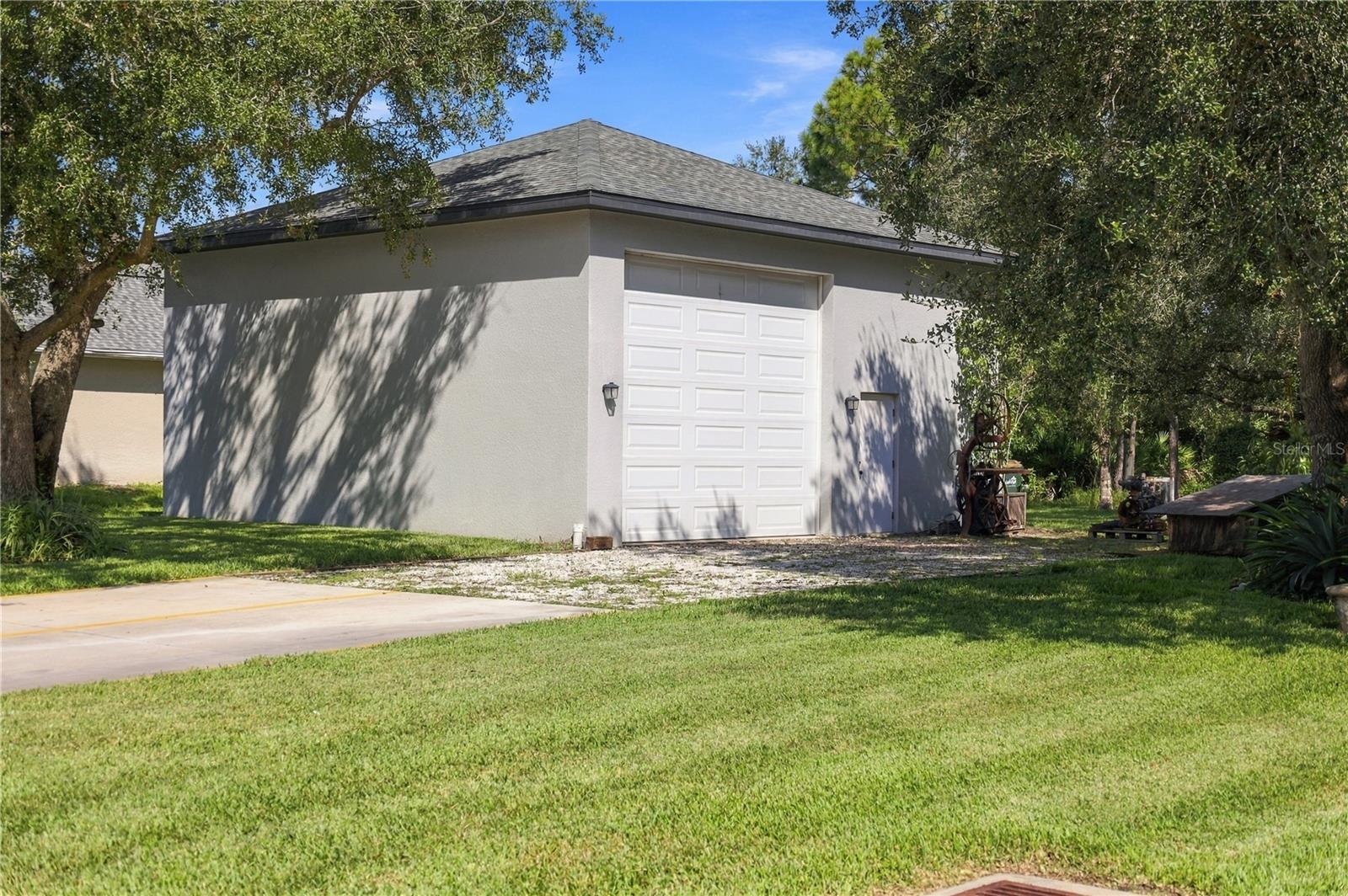 7382 PERENNIAL RD — photo 13