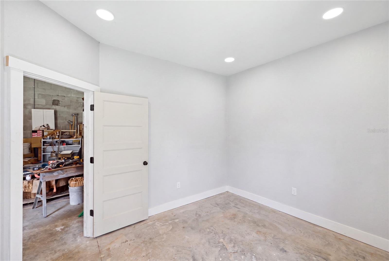 7382 PERENNIAL RD — photo 45