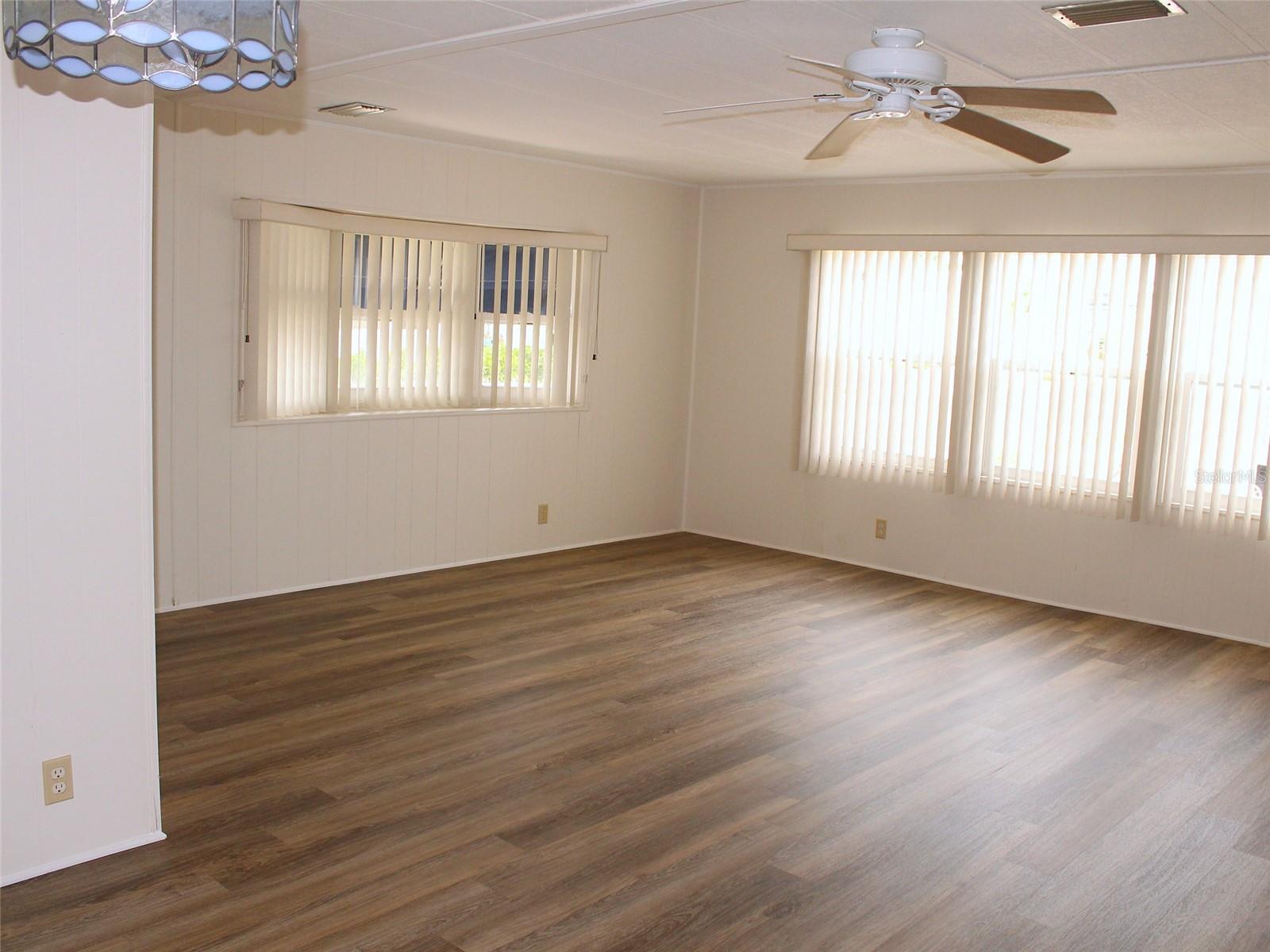 837 CANE PALM ST — photo 7