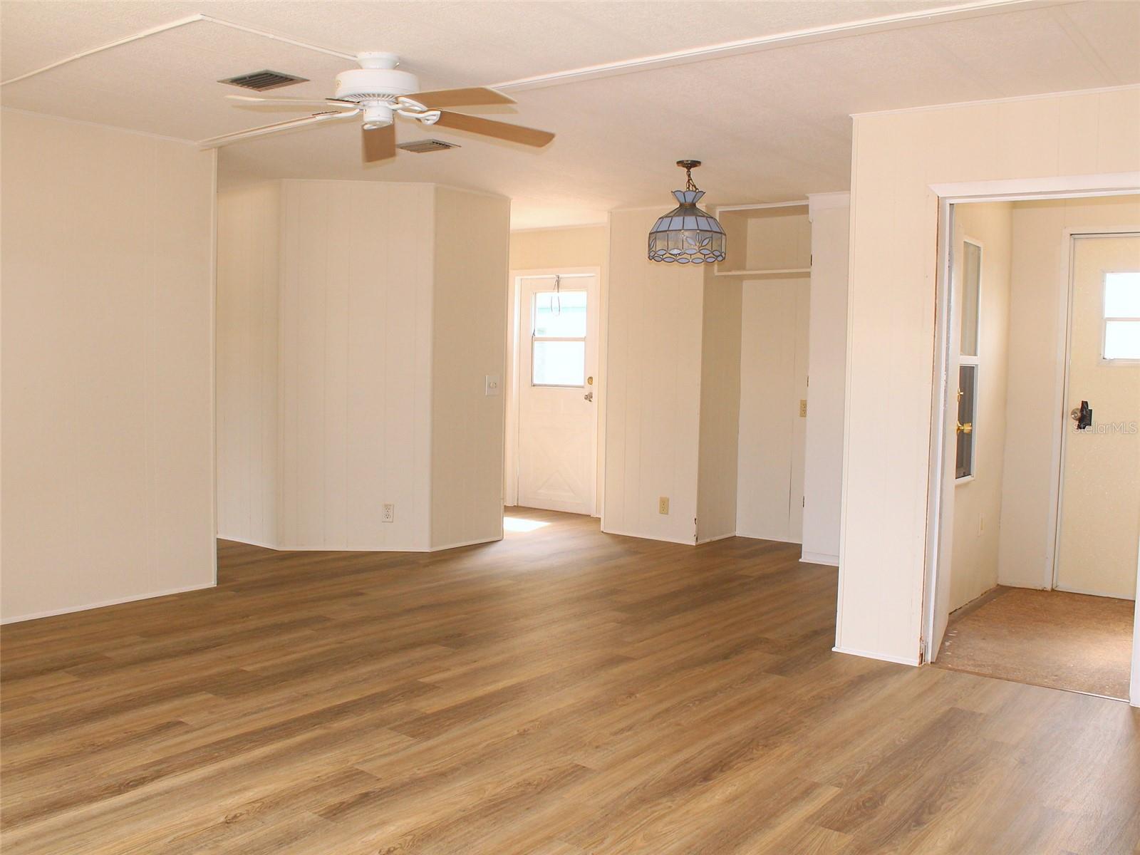 837 CANE PALM ST — photo 22