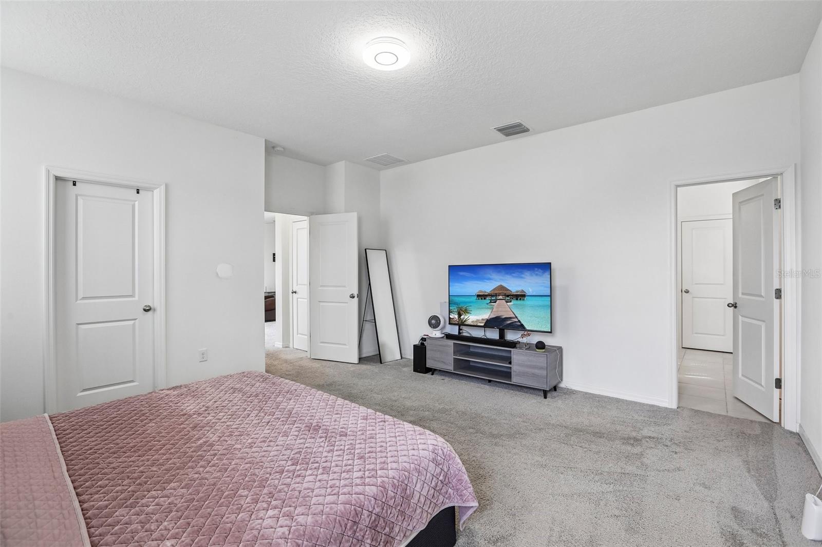 9454 SANDERS PARK PL — photo 15
