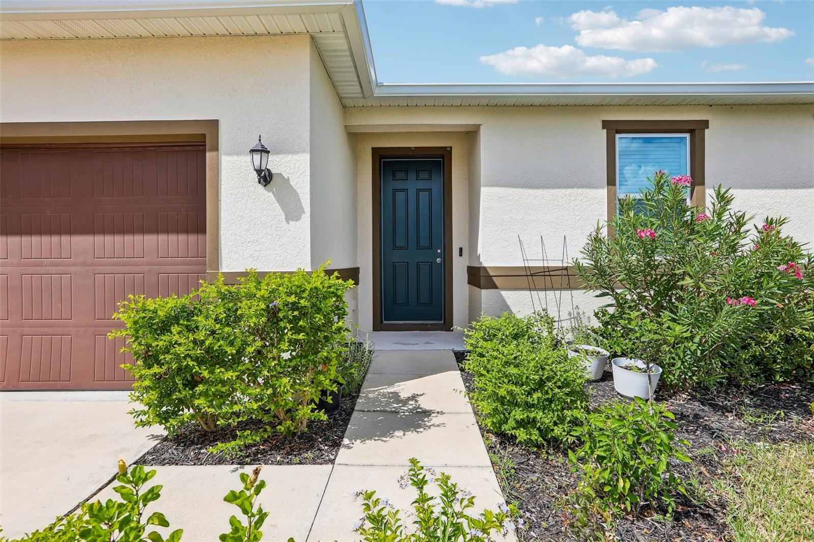 9454 SANDERS PARK PL — photo 3