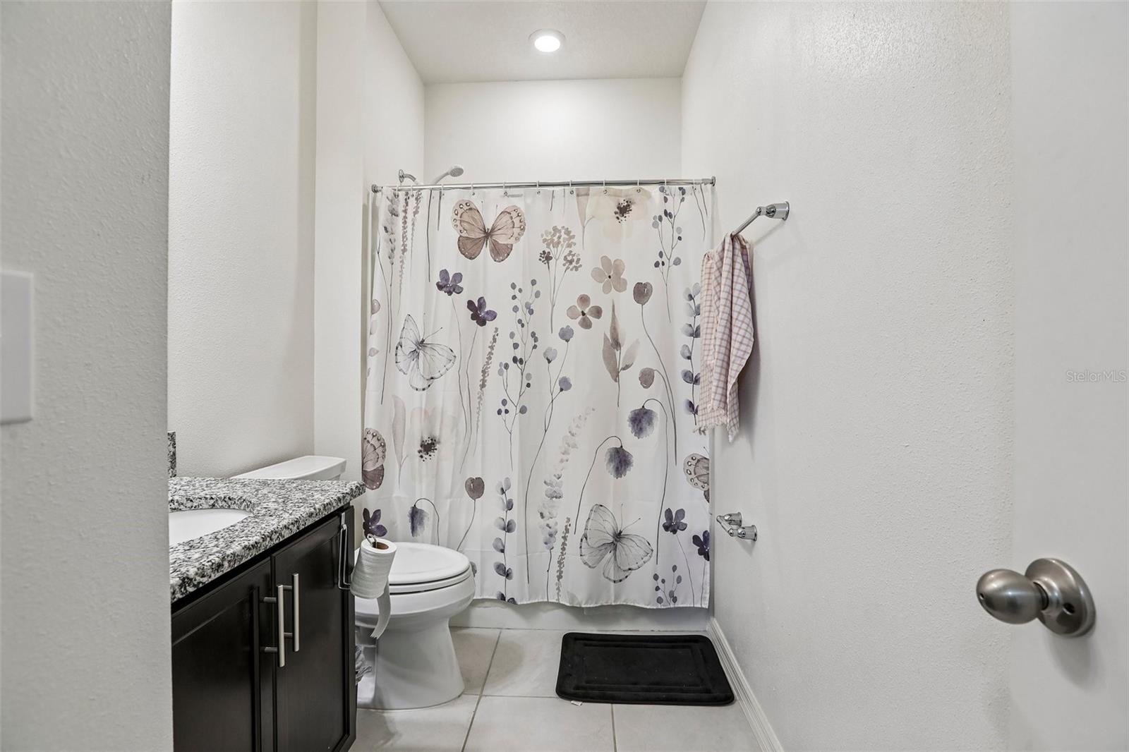 9454 SANDERS PARK PL — photo 23