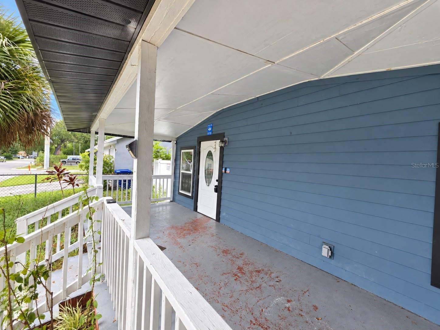 1204 E 33RD AVE — photo 3