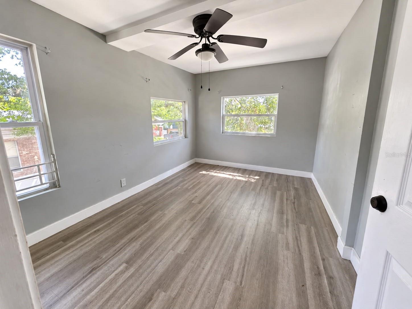 1204 E 33RD AVE — photo 13