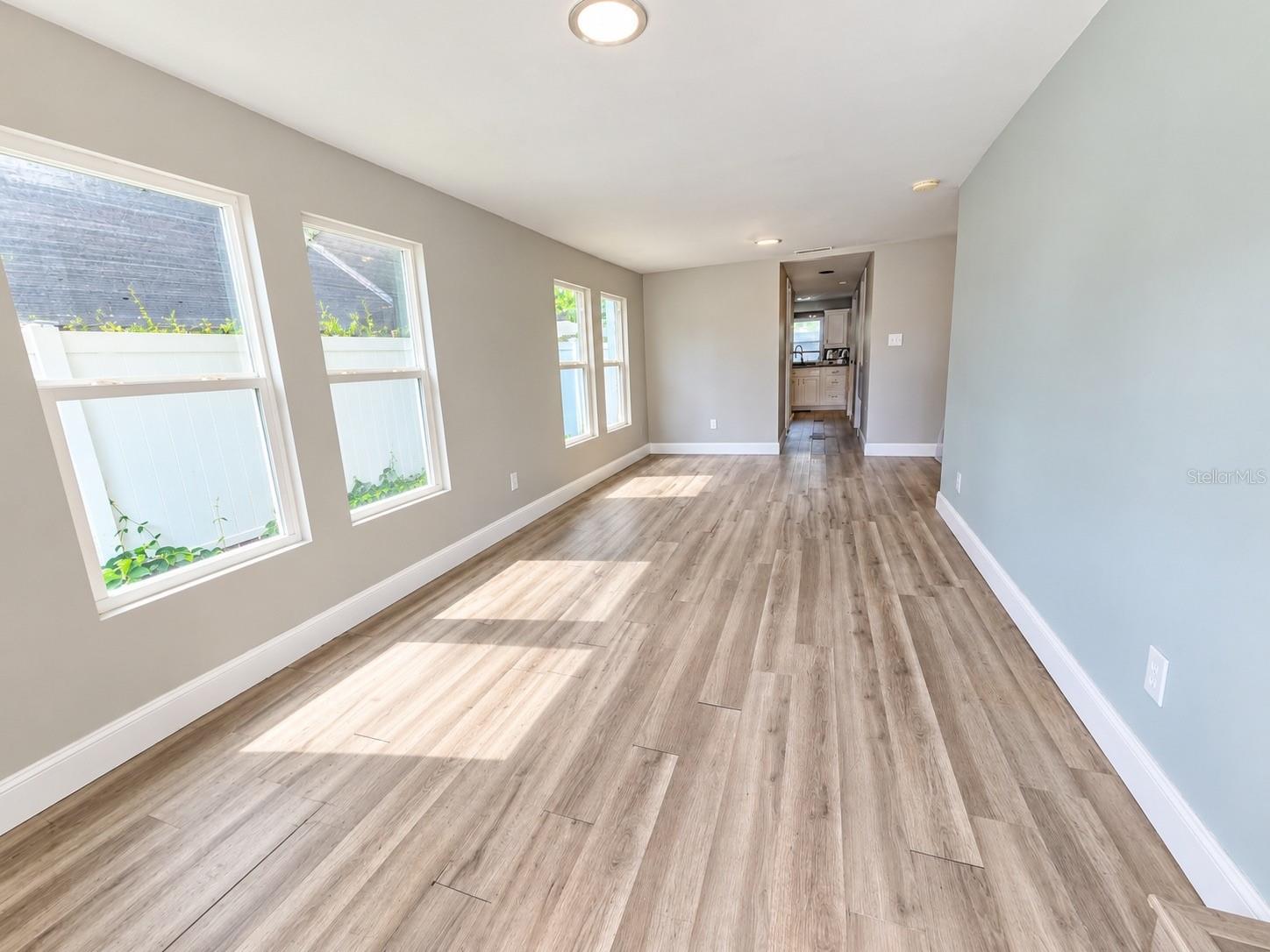 1204 E 33RD AVE — photo 6
