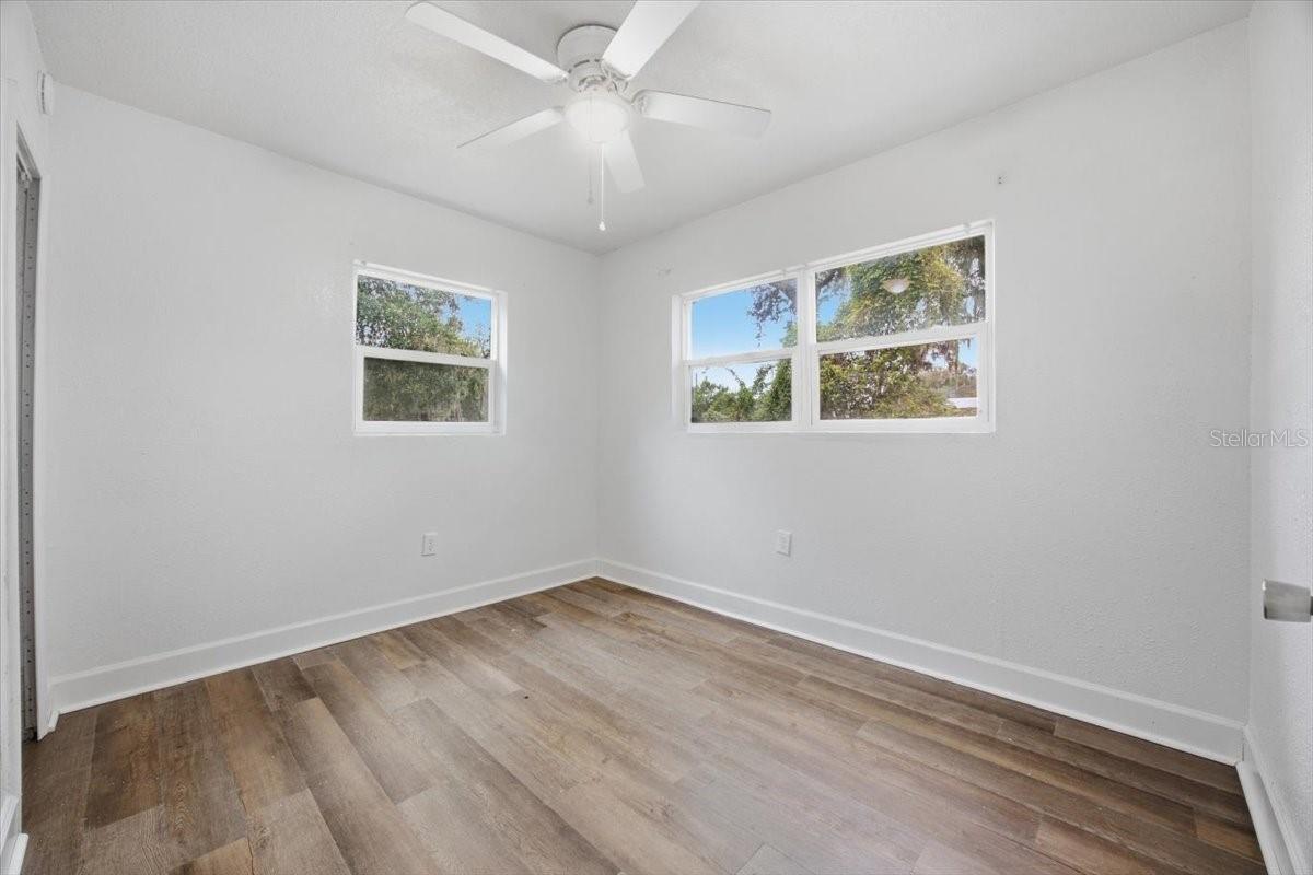 1009 W WASHINGTON ST — photo 10