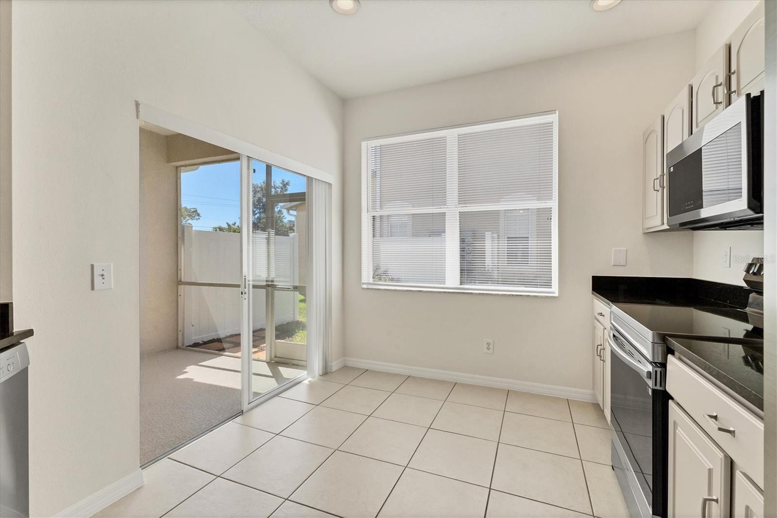 4104 CRABTREE AVE — photo 8