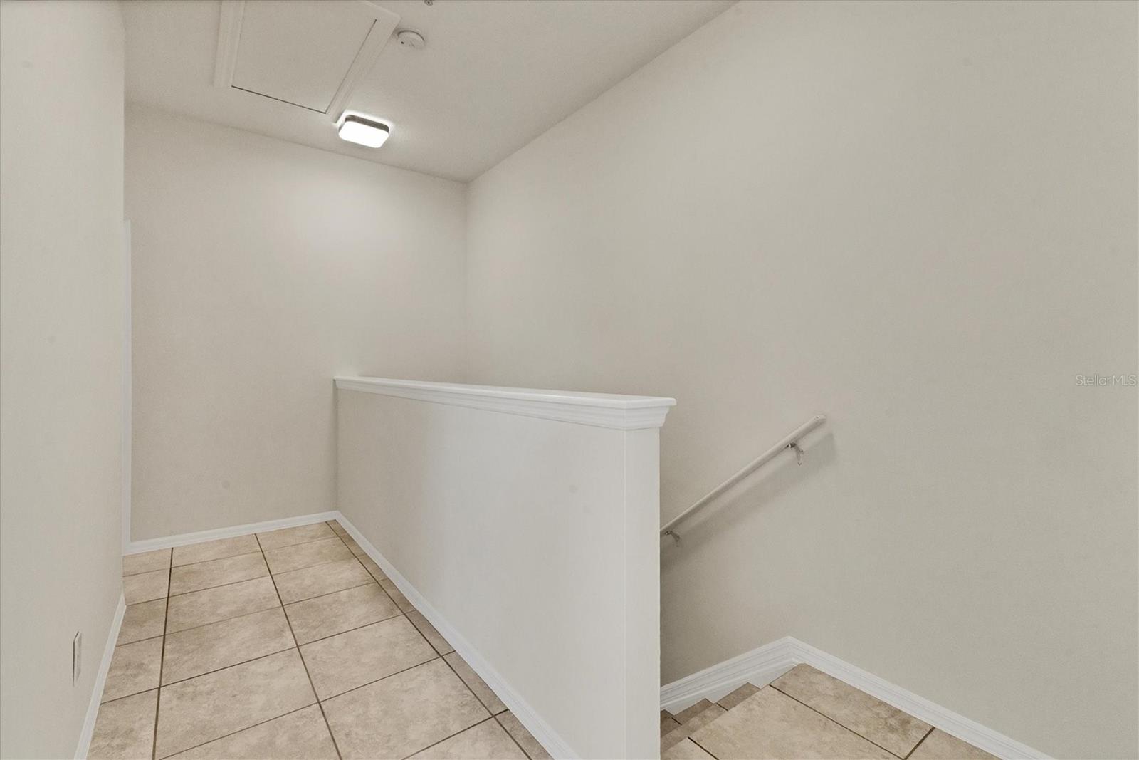4104 CRABTREE AVE — photo 18