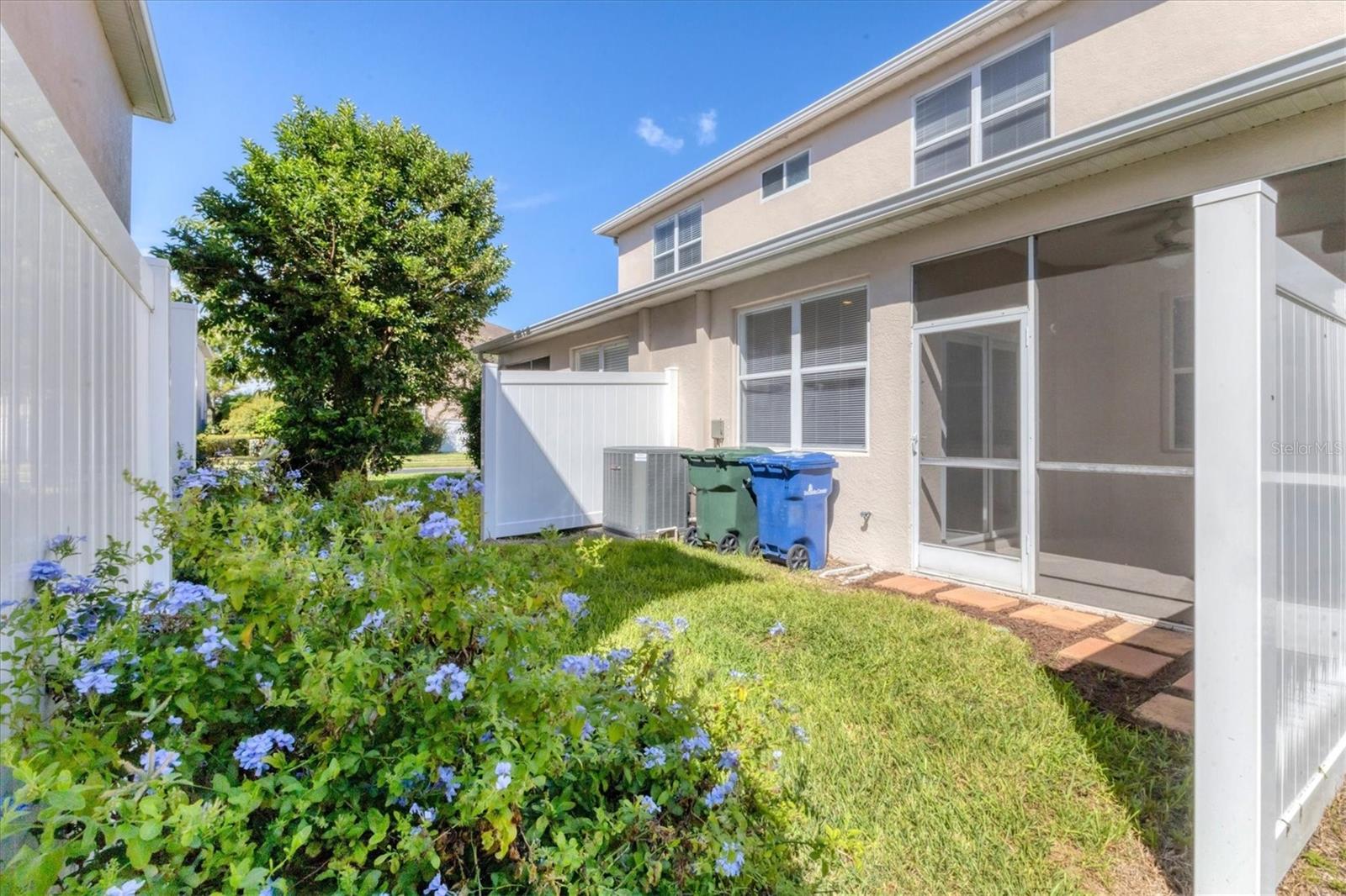 4104 CRABTREE AVE — photo 33