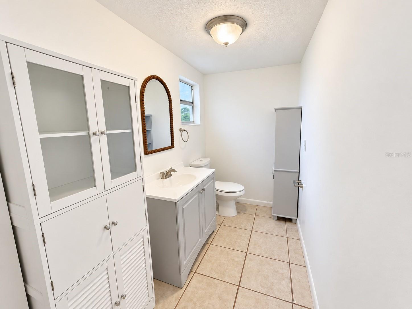 904 TWO HOUSE LANE — photo 8