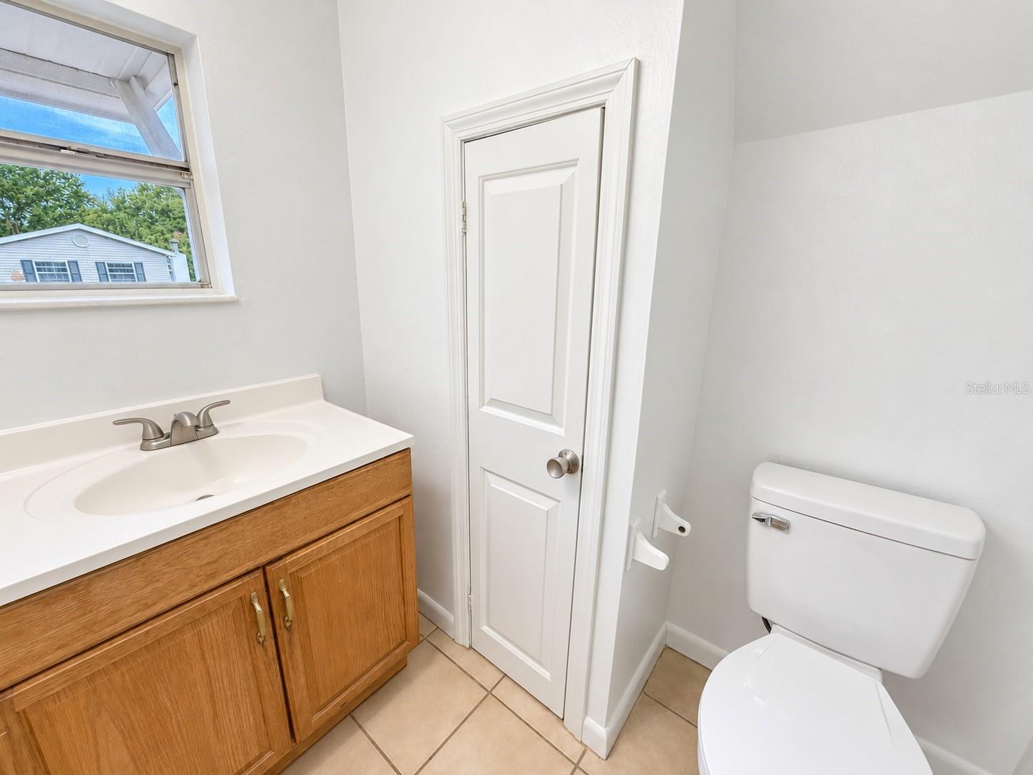 904 TWO HOUSE LANE — photo 11