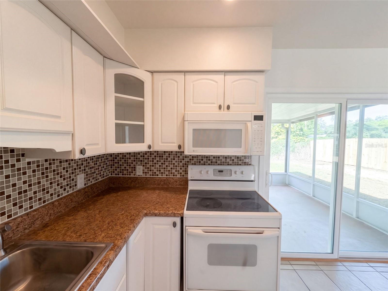 509 CLEARFIELD RD — photo 9