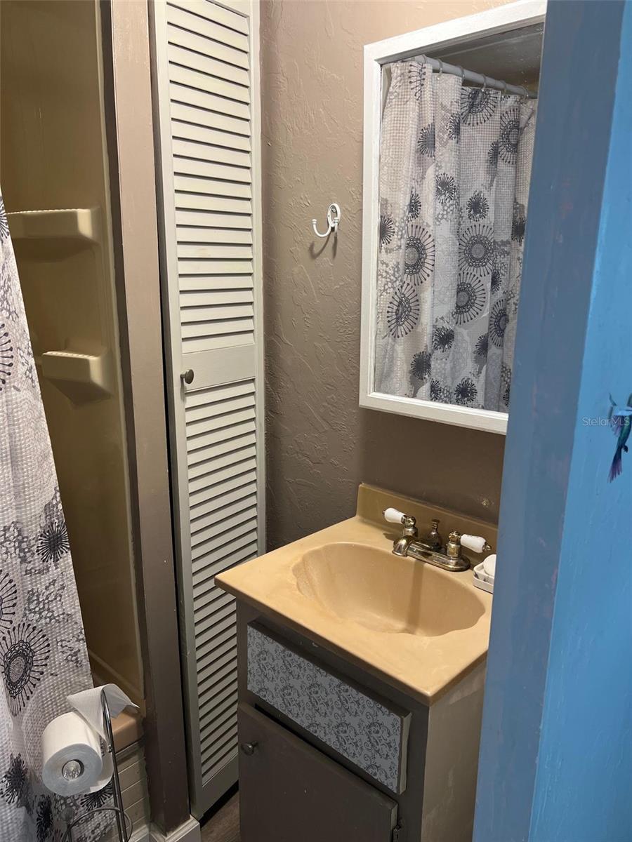 6580 SEMINOLE BLVD #204 — photo 17